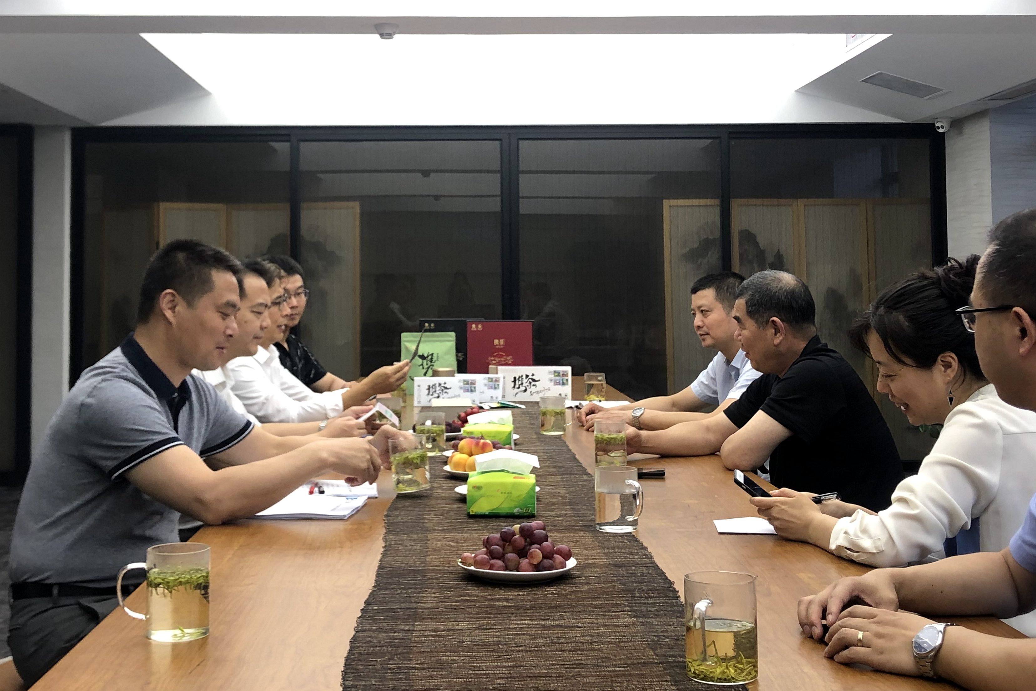 安徽省供銷(xiāo)社副主任汪斌一行考察浙茶集團